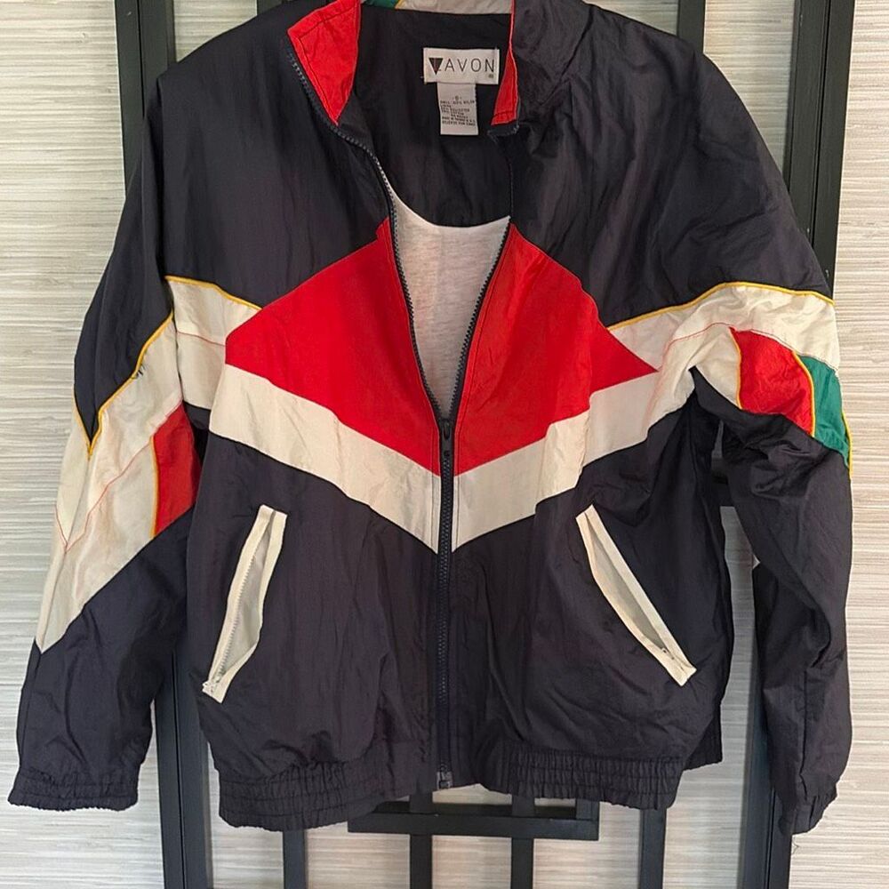 Avon vintage windbreaker red white blue jacket with hoodie size small 80s